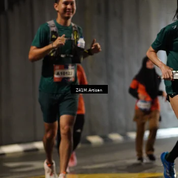 Runner Photo 7747710