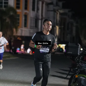 Runner Photo 7747742