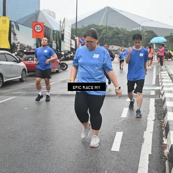 Runner Photo 7747747