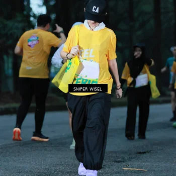 Runner Photo 7747760