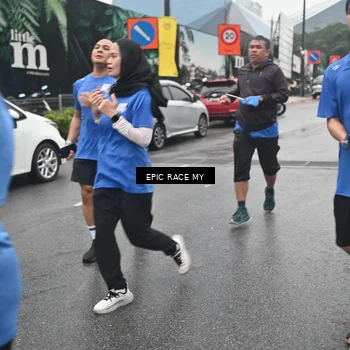 Runner Photo 7747762