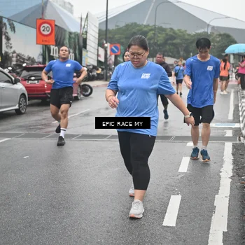 Runner Photo 7747770