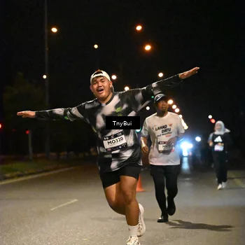Runner Photo 7747785