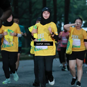 Runner Photo 7747787