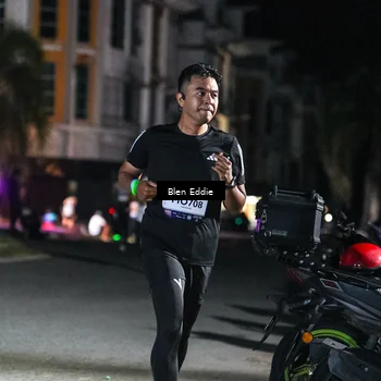 Runner Photo 7747791