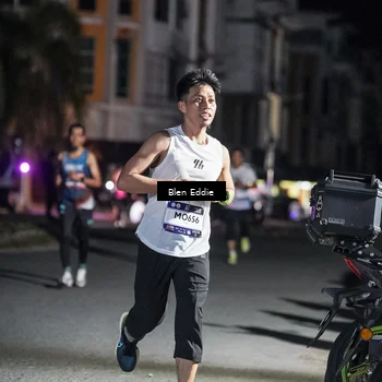 Runner Photo 7747811