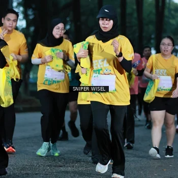 Runner Photo 7747813