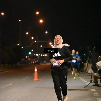 Runner Photo 7747831