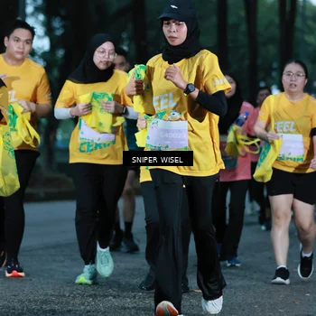 Runner Photo 7747840