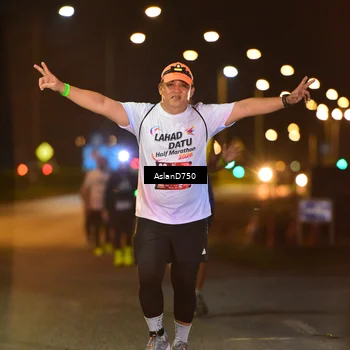 Runner Photo 7747842