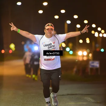 Runner Photo 7747850