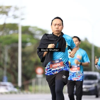 Runner Photo 7747853