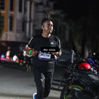 Runner Photo 7747855