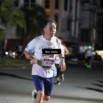 Runner Photo 7747860