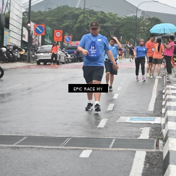Runner Photo 7747875