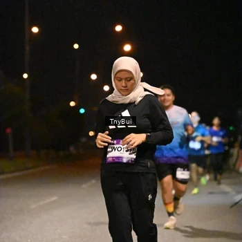 Runner Photo 7747880