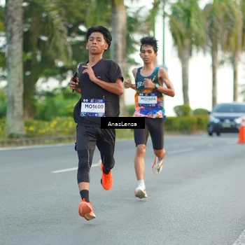 Runner Photo 7747889