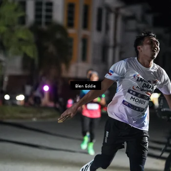 Runner Photo 7747890