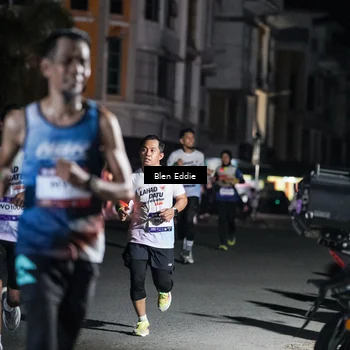 Runner Photo 7747894