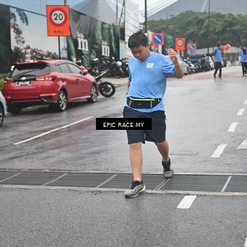 Runner Photo 7747913