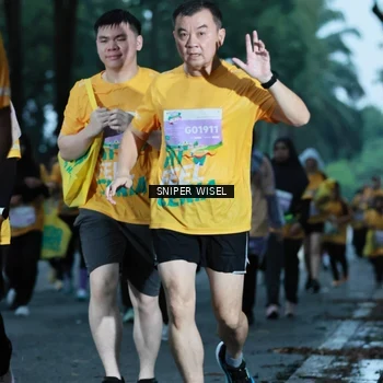 Runner Photo 7747954