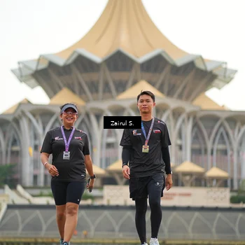 Runner Photo 7747968