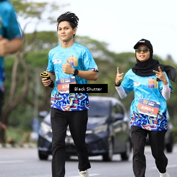 Runner Photo 7747970