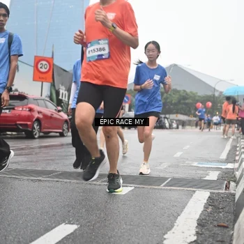 Runner Photo 7747989