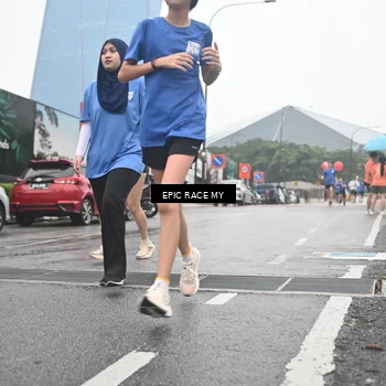 Runner Photo 7748016