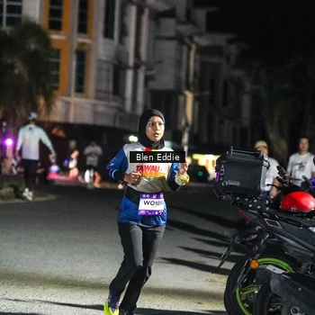 Runner Photo 7748017