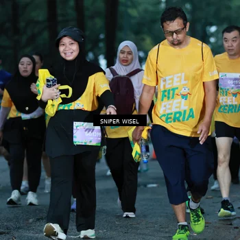 Runner Photo 7748031
