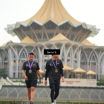 Runner Photo 7748032