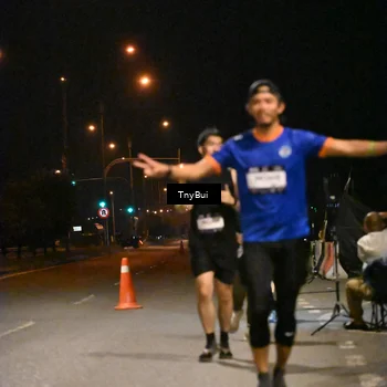 Runner Photo 7748033