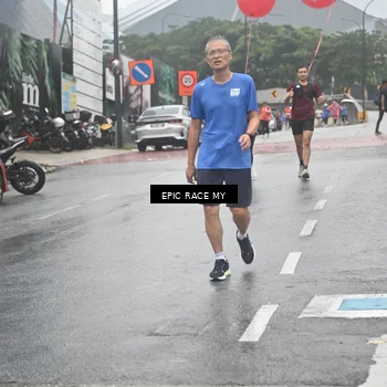 Runner Photo 7748046