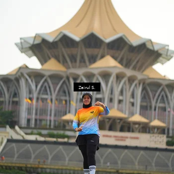 Runner Photo 7748048