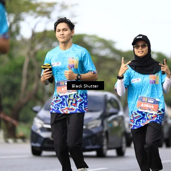 Runner Photo 7748055