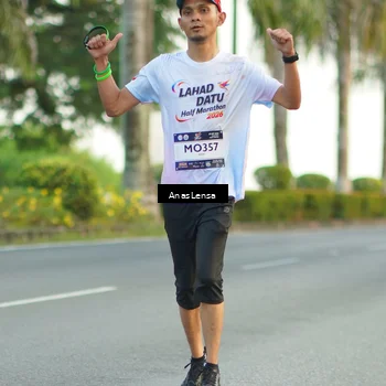 Runner Photo 7748061