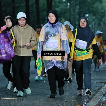 Runner Photo 7748063