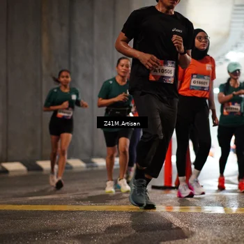 Runner Photo 7748094