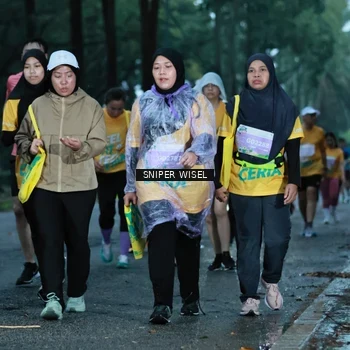 Runner Photo 7748102