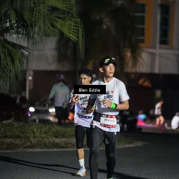 Runner Photo 7748154