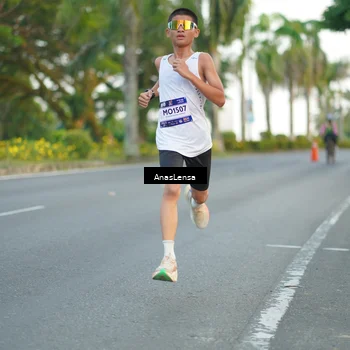 Runner Photo 7748163
