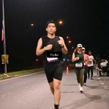 Runner Photo 7748166