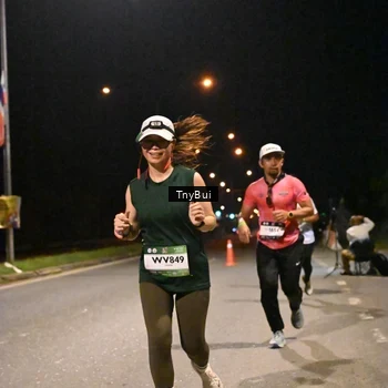 Runner Photo 7748170