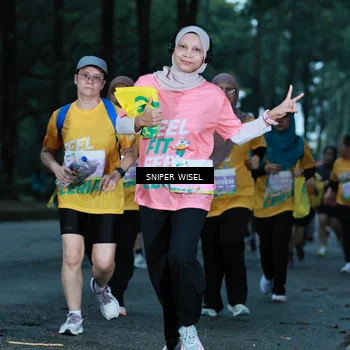 Runner Photo 7748181