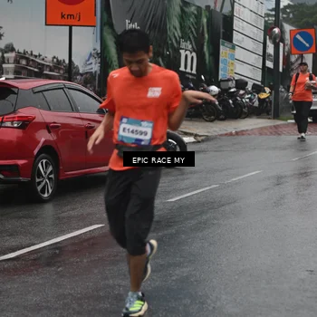 Runner Photo 7748184