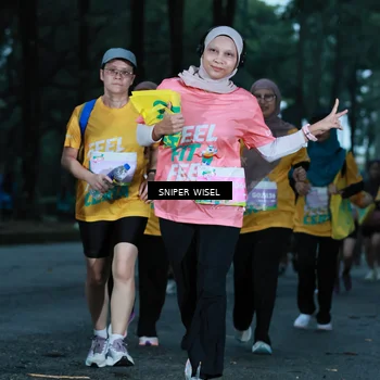 Runner Photo 7748189