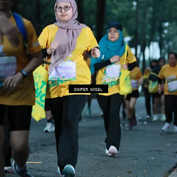 Runner Photo 7748197