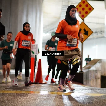 Runner Photo 7748203