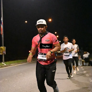 Runner Photo 7748217